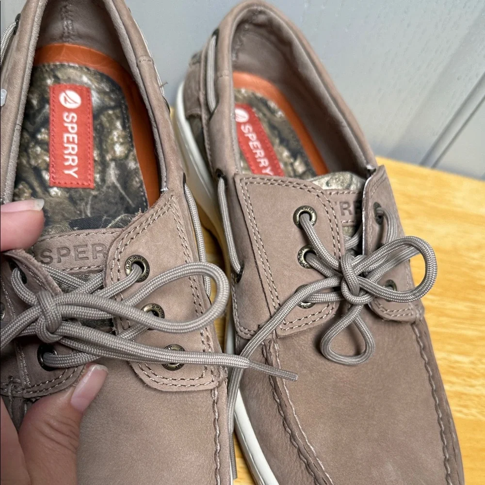 Realtree Billfish 3-Eye Camo Boat Shoes (NWT)